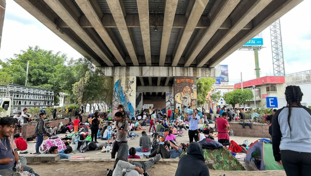 Migrante Sufre Amputaci N Parcial De Su Pierna Al Caer Del Tren En Irapuato