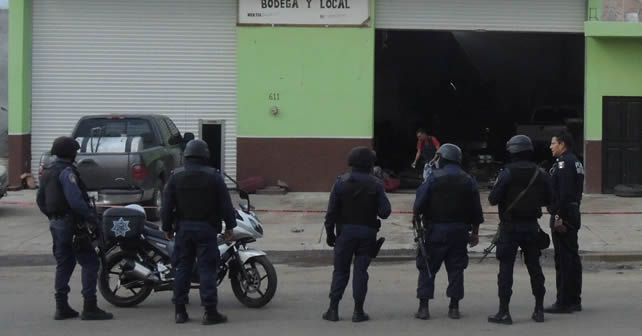 Matan a cuatro personas en una bodega de venta de forrajes en Cuerámaro. Foto NOTUS