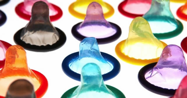 condones