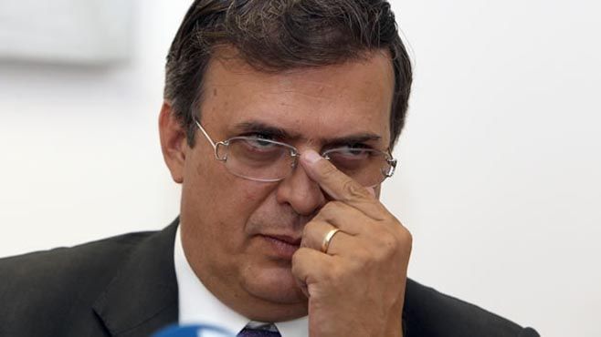 marcelo ebrard amparo