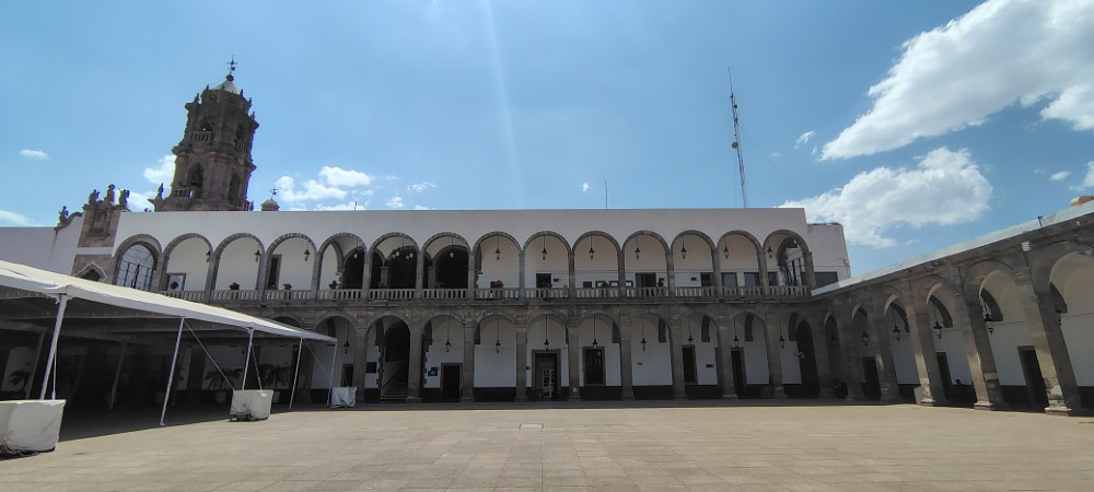 Irapuato Simplot Entre leyendas, túneles e historias: presidencia de Irapuato